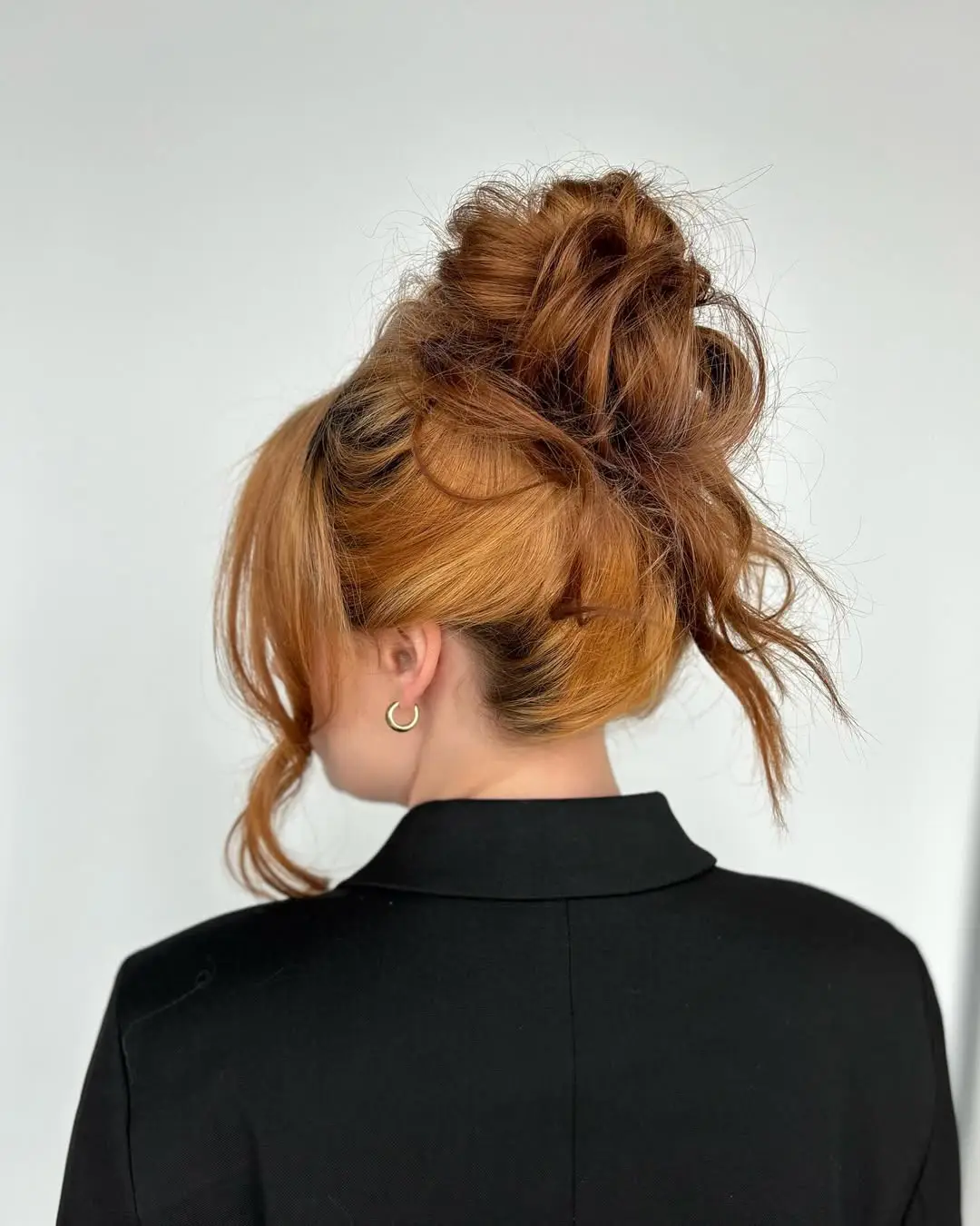 20 Classy Work Hairstyles Ideas for Girls: Elegant and Easy Styles to Wear Daily 7 Voluminous Textured Top Knot